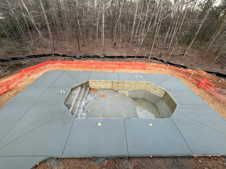 How Long Does It Take to Build a Pool in Alabama?